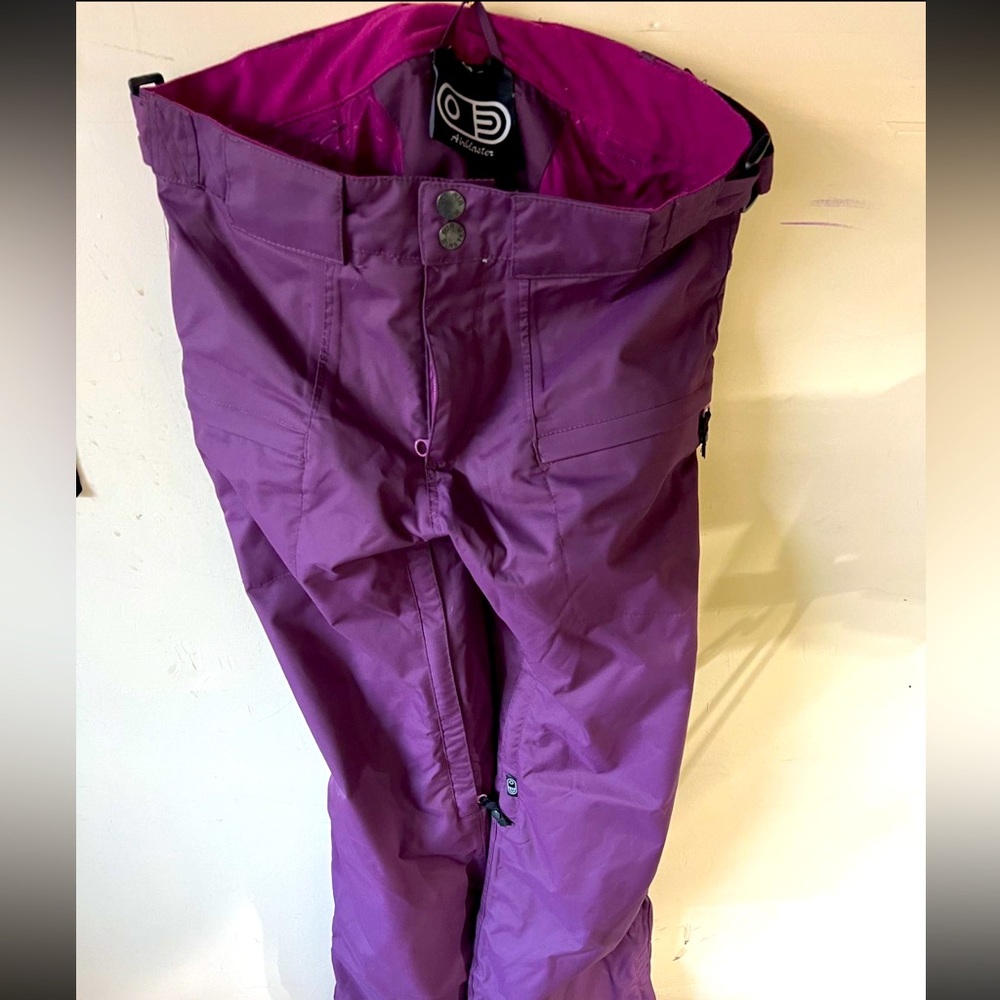 Snow pants